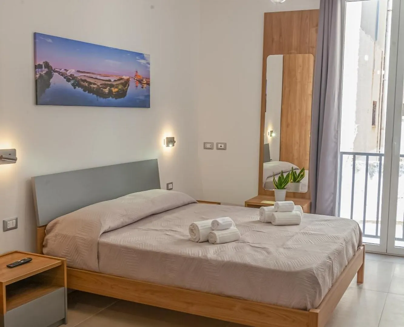 Isgro Rooms Marsala Italy